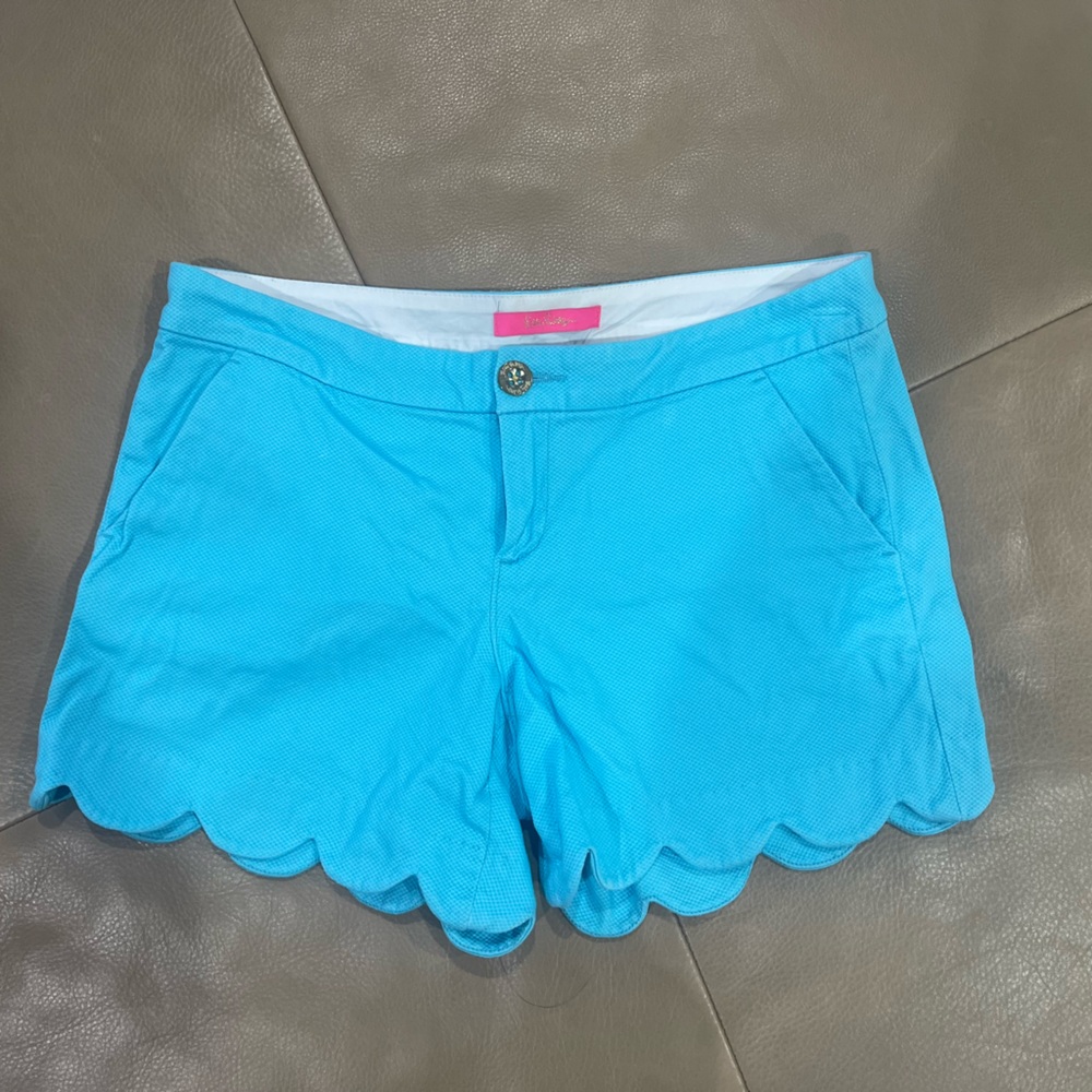 Lily Pulitzer 5” Buttercup Scallop Shorts